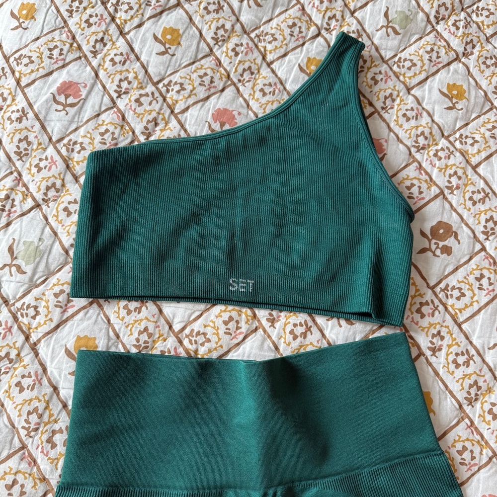 SET Active Green Bike Shorts and Top